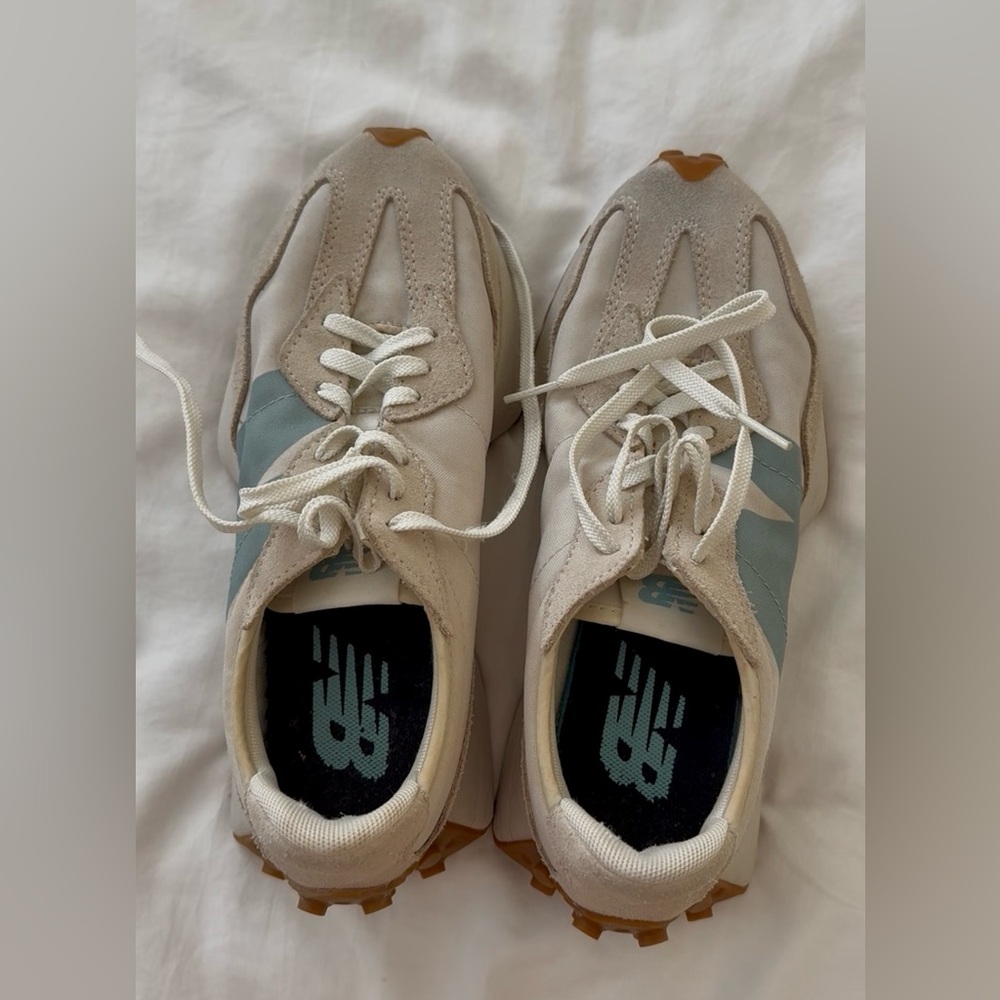 New Balance Beige and Light Blue Kids Sneakers